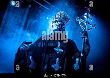 6 mai 2013 - Toronto, Ontario, Canada - groupe de heavy metal suédois GHOST (également connu sous le nom de GHOST B.C. en nous) fonctionne à l'Opéra. (Crédit Image : © Vidyashev ZUMAPRESS.com)/Igor Banque D'Images