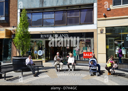 River Island fashion store, Peascod Street, Windsor, Berkshire, Angleterre, Royaume-Uni Banque D'Images