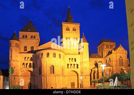 Allemagne, Rhénanie-Palatinat, vallée de la Moselle, Trèves Cathédrale, Dome, Patrimoine Mondial de l'intérieur Banque D'Images