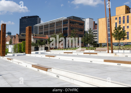 Le nouvellement ouvert Eastside City Park près de Millenium Point dans Birmingham Banque D'Images