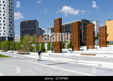 Le nouvellement ouvert Eastside City Park près de Millenium Point dans Birmingham Banque D'Images