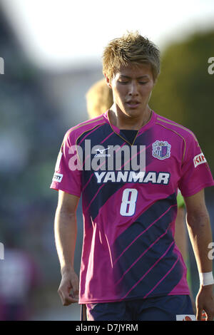 Yoichiro Kakitani (Cerezo), 3 mai 2013 - Football : 2013 J.Division de Ligue 1 match entre Shonan Bellmare 0-3 Cerezo Osaka à Shonan Hiratsuka Stade BMW à Kanagawa, Japon. (Photo par FAR EAST PRESS/AFLO) Banque D'Images