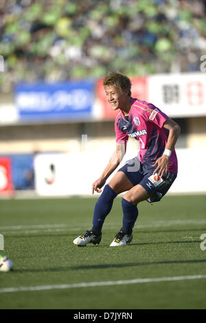 Yoichiro Kakitani (Cerezo), 3 mai 2013 - Football : 2013 J.Division de Ligue 1 match entre Shonan Bellmare 0-3 Cerezo Osaka à Shonan Hiratsuka Stade BMW à Kanagawa, Japon. (Photo par FAR EAST PRESS/AFLO) Banque D'Images