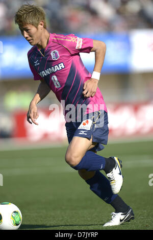 Yoichiro Kakitani (Cerezo), 3 mai 2013 - Football : 2013 J.Division de Ligue 1 match entre Shonan Bellmare 0-3 Cerezo Osaka à Shonan Hiratsuka Stade BMW à Kanagawa, Japon. (Photo par FAR EAST PRESS/AFLO) Banque D'Images