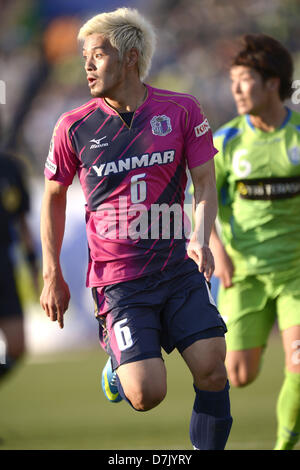 Hotaru Yamaguchi (Cerezo), 3 mai 2013 - Football : 2013 J.Division de Ligue 1 match entre Shonan Bellmare 0-3 Cerezo Osaka à Shonan Hiratsuka Stade BMW à Kanagawa, Japon. (Photo par FAR EAST PRESS/AFLO) Banque D'Images