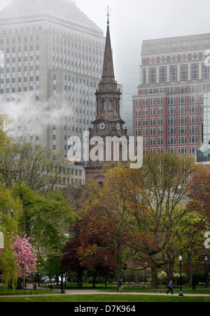 Arlington Street Church, le Jardin Public, l'horizon de Back Bay, Boston, Massachusetts Banque D'Images