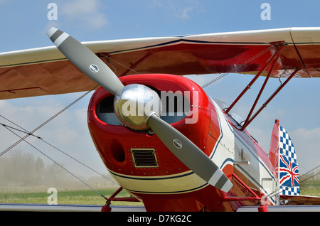 Great Lakes Sport Trainer un design classique, maintenant mis à jour par WACO Classic Aircraft pour répondre aux normes d'exploitation moderne Banque D'Images