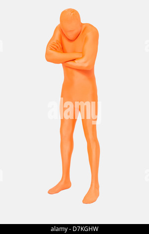 Homme mûr en orange zentai with arms crossed Banque D'Images