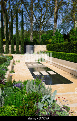 L'Arthritis Research Uk jardin conçu par Thomas Hoblyn,RHS Chelsea Flower Show 2012,jardin,colorés cinq jours de l'événement,London,UK Banque D'Images