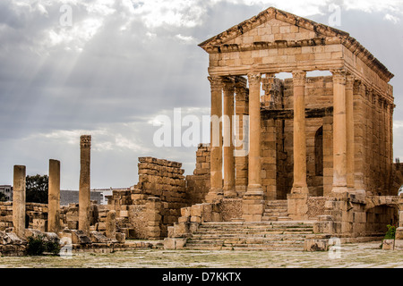 Temple de Jupiter dans le Forum de Sufetula, vestiges romains de Sbeitla, Tunisie Banque D'Images