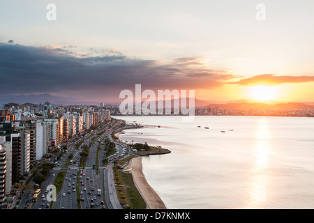 L'avenue Beira Mar Norte (Rubens Viale Principe de Arruda Ramos Avenue). Banque D'Images