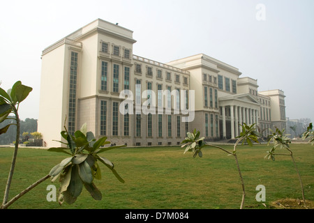 Campus de l'Université de l'amitié majestueux à Lucknow, Uttar Pradesh, Inde, Asie Banque D'Images