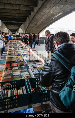 Le Southbank Book Market à Londres. Banque D'Images