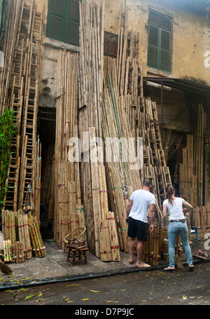 Hanoi, Vietnam - Entreprise de vente de bambou Bain Street Banque D'Images