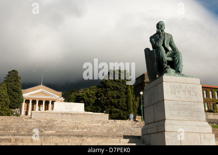 Statue de CJ Rhodes à UCT, Université de Cape Town, Afrique du Sud Banque D'Images