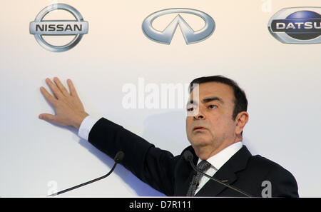 10 mai 2013 - Yokohama, Japon - Nissan Motor Corp. PDG Carlos Ghosn parle au cours d'une conférence de presse tenue au siège de l'entreprise à Yokohama, Japon le 10 mai 2013. (Crédit Image : © Junko Kimura/Jana Press/ZUMAPRESS.com) Banque D'Images