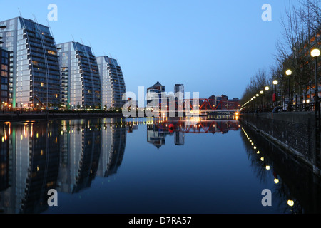 NV Bâtiments, Salford Quays, des appartements conçus par Broadway Malyan Banque D'Images