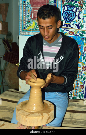 Al Guellala, Djerba, célèbre pour sa poterie Banque D'Images