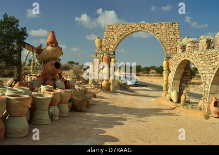 Al Guellala, Djerba, célèbre pour sa poterie Banque D'Images