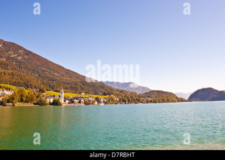 Village Saint Wolfgang sur le lac Wolfgangsee, Autriche Banque D'Images