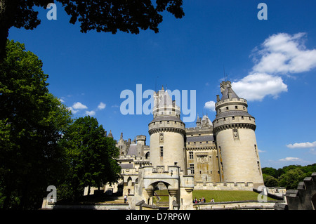 Château de Pierrefonds (Château de Pierrefonds) S.XIV , Picardie région. France Banque D'Images