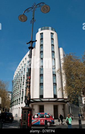 Moi Hotel London, conçu par Foster  + Partners, The Strand, London, UK Banque D'Images