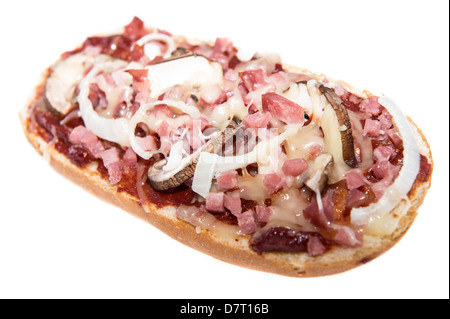 Baguette Pizza au jambon isolated on white Banque D'Images