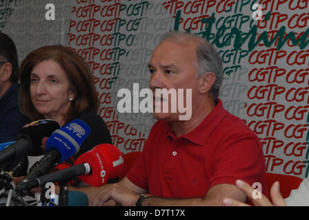 Lisbonne, Portugal. 13 mai, 2013. La CGTP a exprimé l'indignation' 'plus de demandes qu'ils ont été 'couché' sur le gouvernement en matière de réductions de dépenses publiques nouvelles, notamment sur les pensions, accusant le ministre, M. Paulo Portas de 'illusions' sur la question. Crédit : Luis Nunes/Alamy Live News Banque D'Images