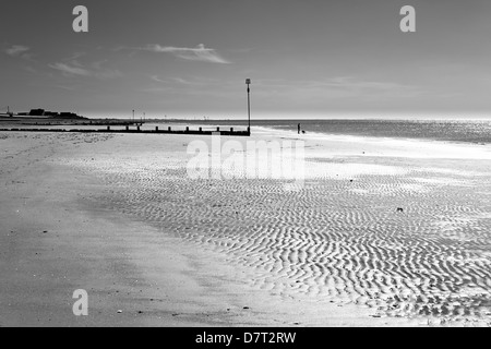 La plage de Hunstanton dans la lumière du soleil de l'après-midi Banque D'Images