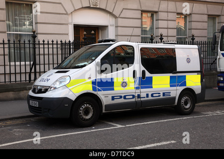 British Transport fourgon de police à la gare de Paddington à Londres, mai 2013 Banque D'Images