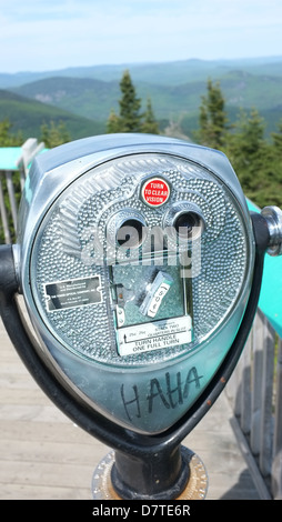 Le sommet d'oeil à l'arrêt de ski Mont-Tremblant, Québec. Banque D'Images