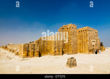 Hipsotyle hall du complexe funéraire de Zoser à Saqqara Banque D'Images