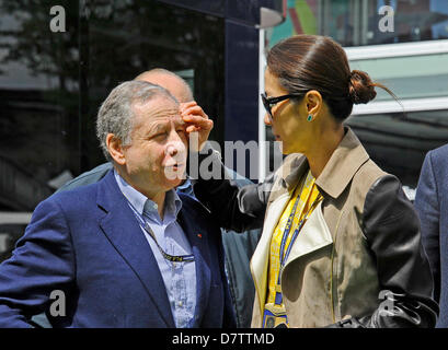 Montmelo, Espagne. 12 mai 2013. Le Président de la FIA Jean Todt et son épouse Michelle Yeoh pendant le Grand Prix de Formule 1 d'Espagne sur le circuit de Catalogne à Montmelo, près de Barcelone, SpainCredit : Kolvenbach/Alamy Live News Banque D'Images