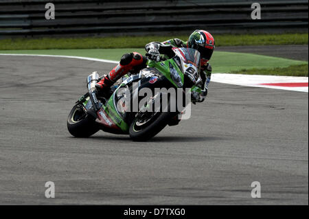 Monza, Italie. 12 mai 2013. Tom Sykes lors du Championnat Superbike de Monza. Banque D'Images