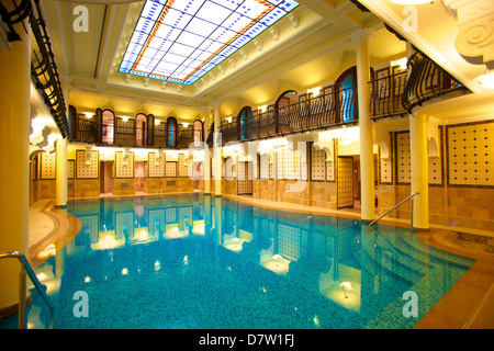 Spa de l'établissement Corinthia Hotel, Budapest, Hongrie Banque D'Images