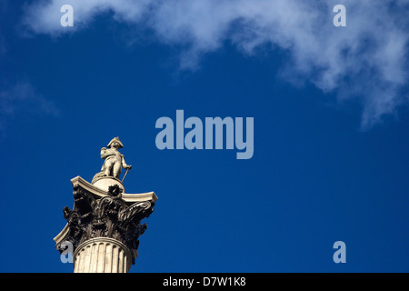 La colonne Nelson, Trafalgar Square, Londres, Angleterre, Royaume-Uni Banque D'Images