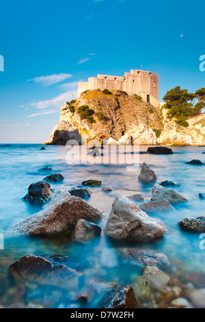 Fort Lovrijenac (St. Forteresse du Saint-Laurent), au lever du soleil, la côte dalmate, Dubrovnik, Croatie Adriatique Banque D'Images