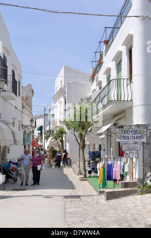 Street à Anacapri, sur l'île de Capri. Banque D'Images