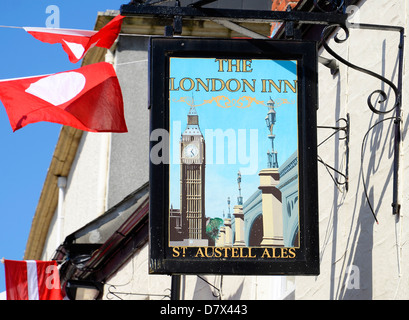 Le London Inn pub signe, Padstow, Cornwall Banque D'Images