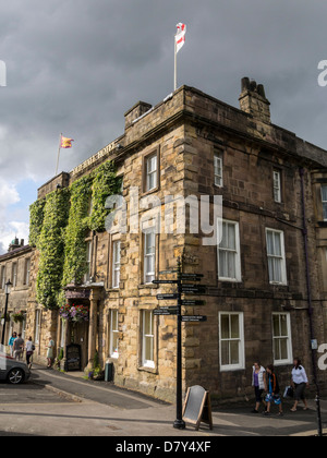 The Old Hall Hotel de Buxton, Derbyshire, Angleterre, l'un des plus anciens édifices de Buxton Banque D'Images