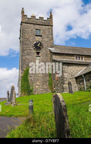 St Michel et tous les Anges, Hawkshead dans le Lake District, Cumbria, Angleterre. Banque D'Images