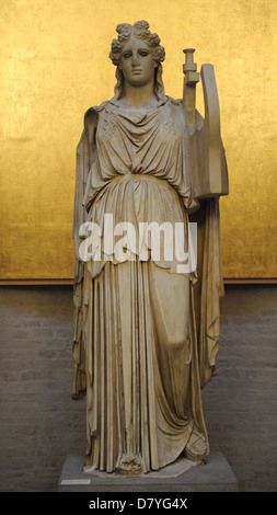 Apollo avec lires. La sculpture romaine après un original de la période classique. Trouvé dans une villa romaine à Tusculum. Banque D'Images