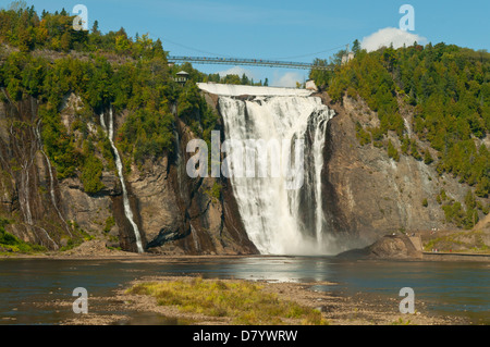 Cascade dans le parc Montmorency, Québec, Canada Banque D'Images