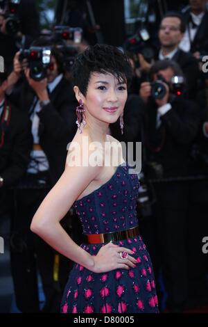 Cannes, France, le 15 mai 2013. L'actrice Zhang Ziyi assiste à la première de 'Gatsby le Magnifique' lors de la 66e Festival International du Film de Cannes au Palais des Festivals de Cannes, France, le 15 mai 2013. Photo : Hubert Boesl/DPA/Alamy Live News Banque D'Images