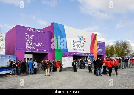 Lisburn, Irlande du Nord. Le 15 mai 2013. Le spectacle s'ouvre à Balmoral Balmoral Park, anciennement Labyrinthe HMP.Crédit : Stephen Barnes/Alamy Live News Banque D'Images