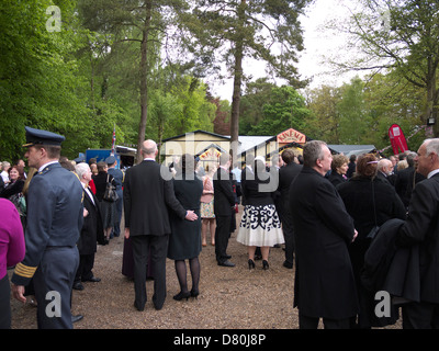 Les clients du 70e anniversaire des Dambusters Woodhall Spa,gala de charité,Lincolnshire Banque D'Images