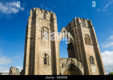 Les ruines de la cathédrale d'Elgin, Elgin, Moray, en Écosse. Banque D'Images