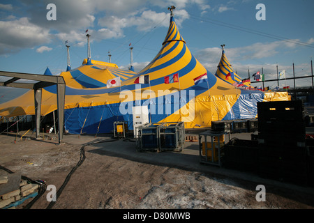 Le Cirque du Soleil tente située à Montréal, Québec. Banque D'Images