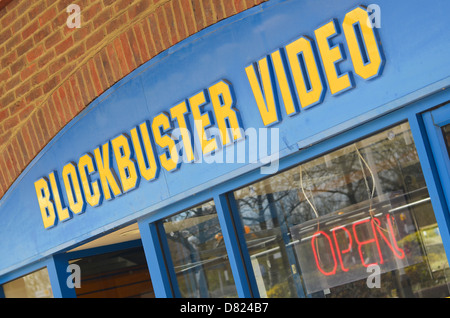 Un Blockbuster Video Shop au Royaume-Uni. Banque D'Images