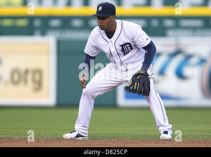 14 mai 2013 - Detroit, Michigan, États-Unis d'Amérique - 14 mai 2013 : Detroit Tigers baseball Ramon Santiago (39) au cours de l'action jeu MLB entre les Astros de Houston et les Tigers de Detroit à Comerica Park à Detroit, Michigan. Les Tigres défait les Astros 6-2. Banque D'Images